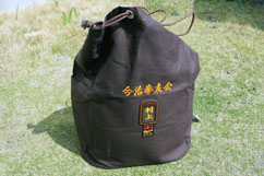 防具袋 (Protective gear bag)